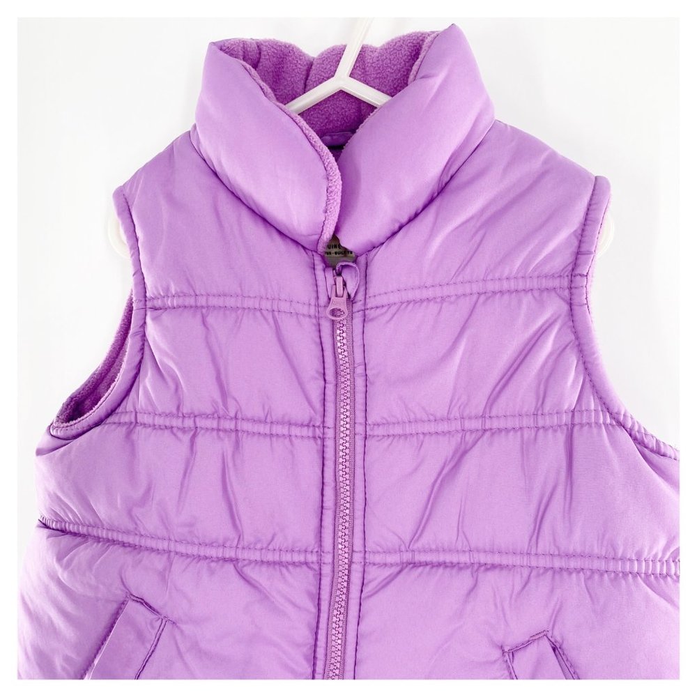 OshKosh B‘Gosh Girls Lavender Sleeveless Fleece Lined Puffer Vest Size 5 - Picture 2 of 6